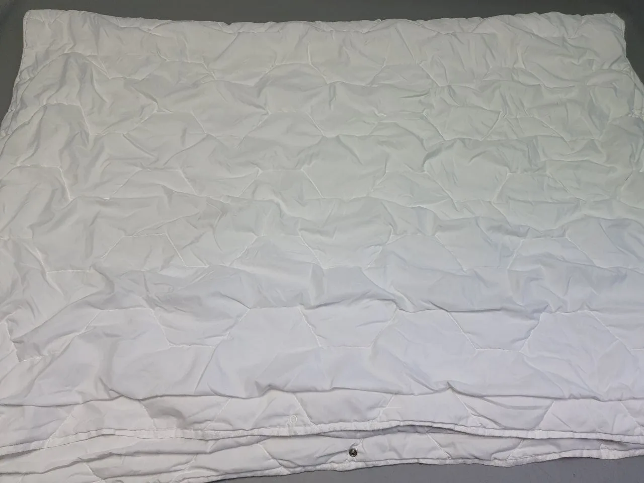 Дім та побут секонд-хенд гуртом — текстиль