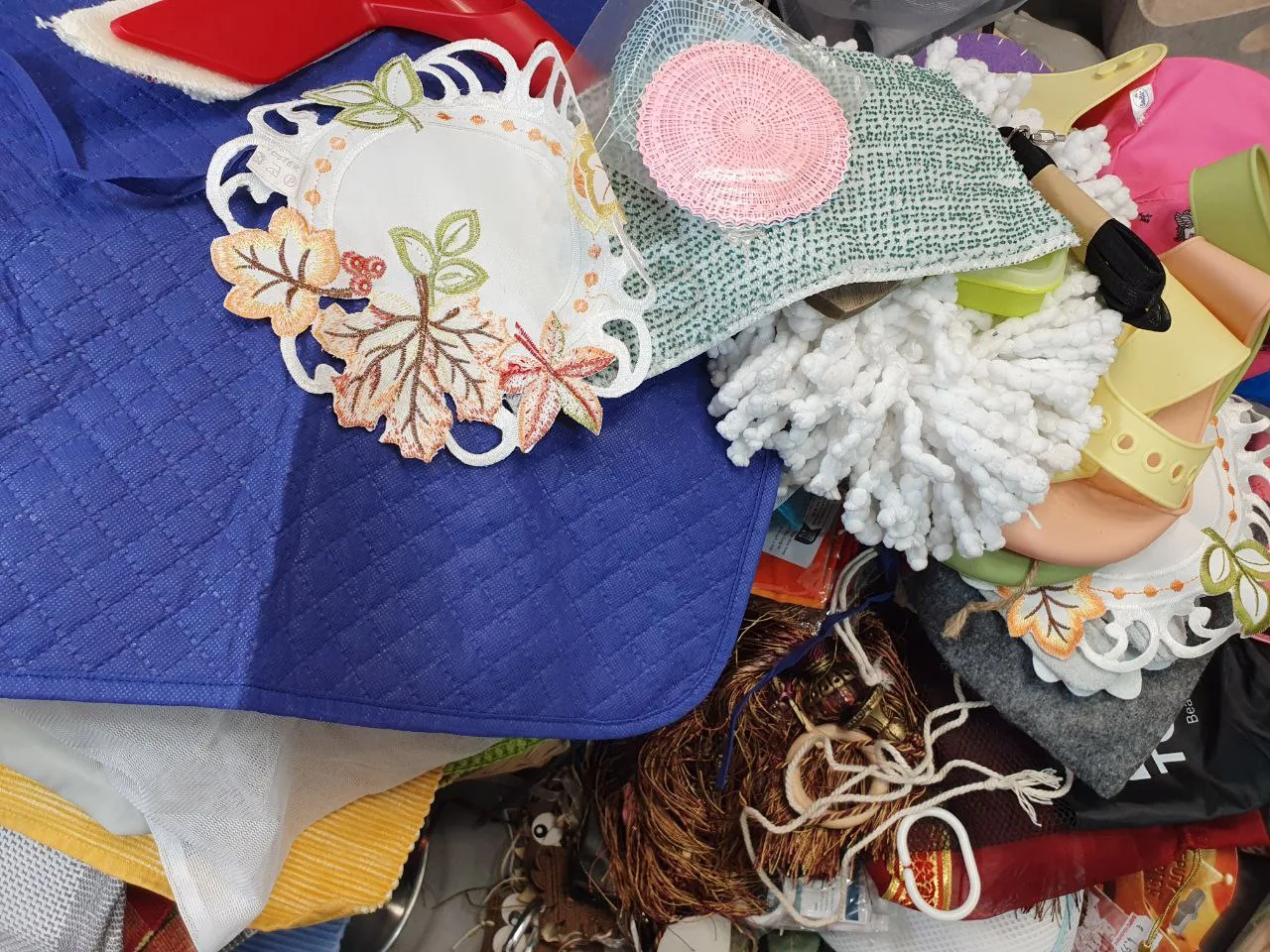 Домашній текстиль секонд-хенд — пледи